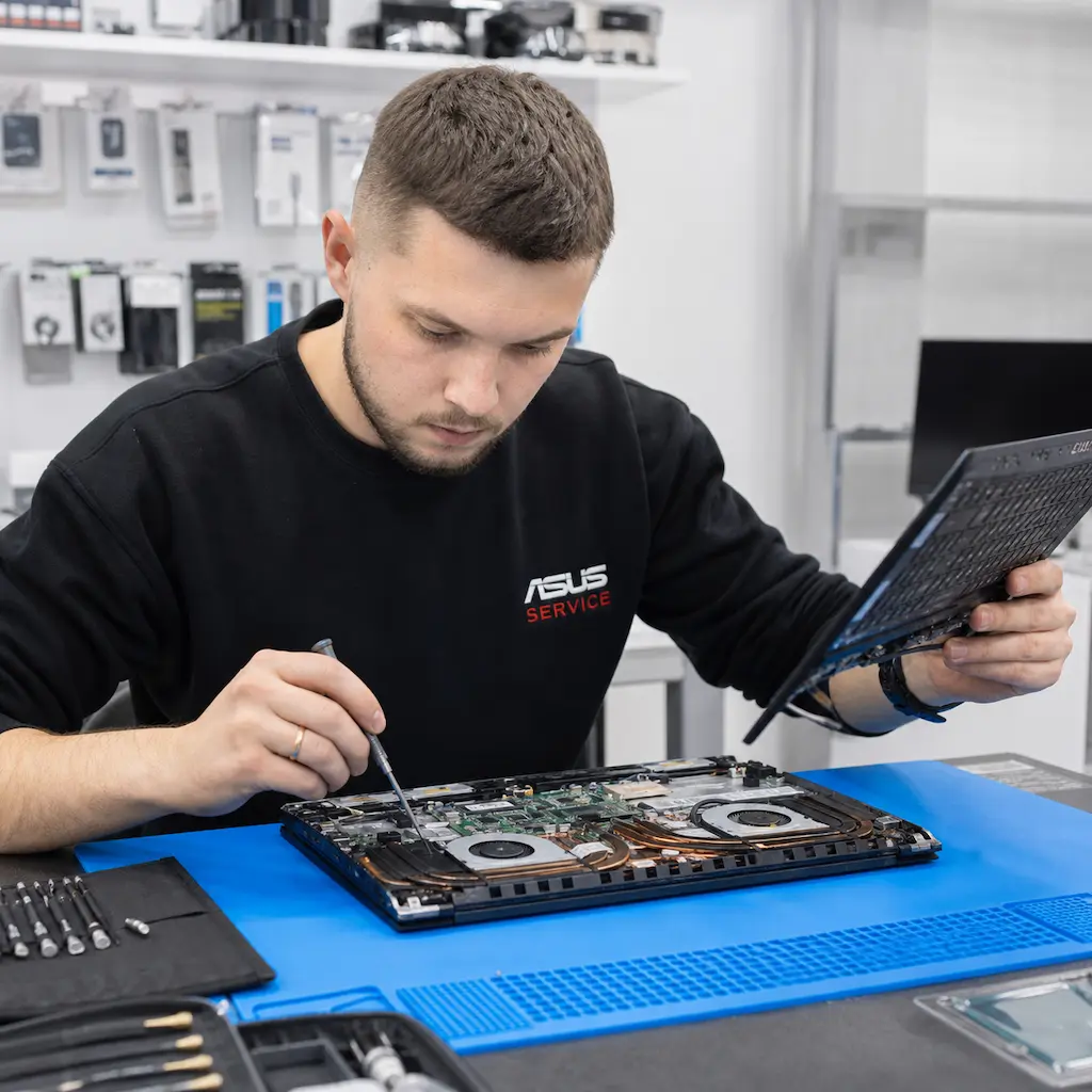 заменить клавиатуру на ноутбуке Asus в Токсово
